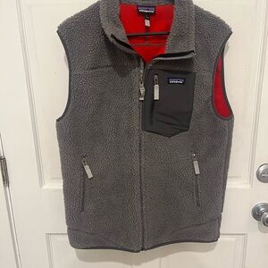 Patagonia Mens Retro Red and Gray Fleece Vest